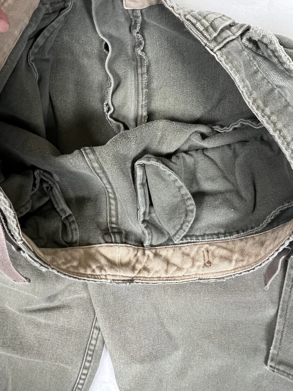 Duluth Trading Co shows wear